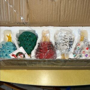 Mr Christmas Mini Trees with Timer EUC Tested Batteries Not included.  Set of 5